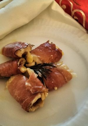 Foto di Involtini di pollo con fontina e speck