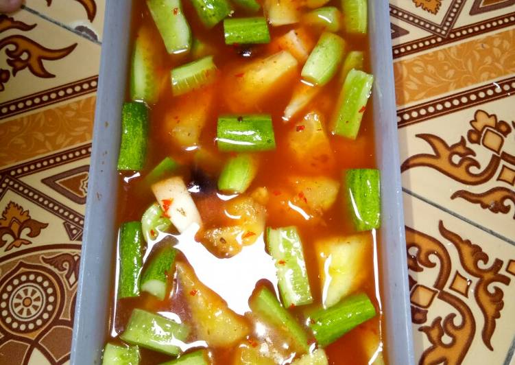 Asinan buah