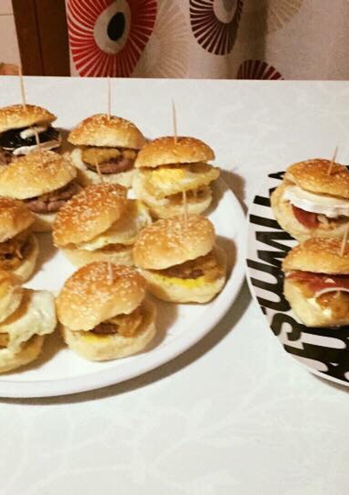 Una foto de Mini hamburguesas