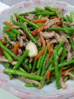 蘆筍炒肉絲 的食譜成品照片