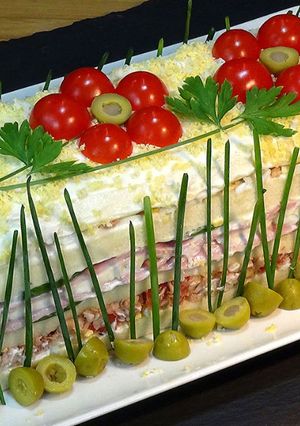 Una foto de Pastel frío con atún o sandwichón de atún, fácil y económico