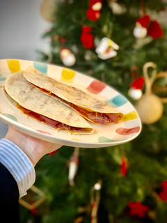 Una foto de Quesadillas a la española