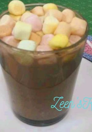 A picture of Chocolate Falooda with Marshmallows.