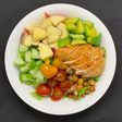 Ức gà nướng trộn salad: giảm cân + eat clean