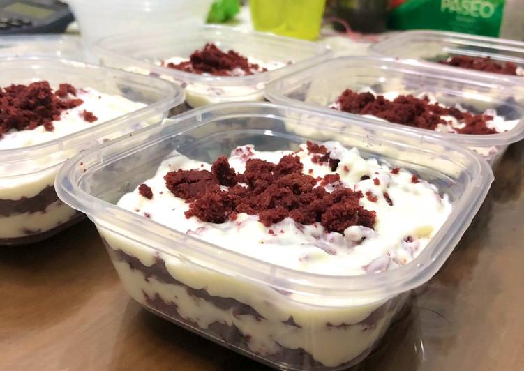 Cara Membuat Red Velvet Dessert Box Yang Lezat