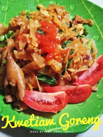 Cara Mudah Membikin Resep Kwetiau goreng ala solaria yang  Bikin Ketagihan Anti Ribet, Mantap