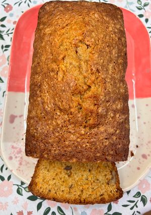 Una foto de Budín de zanahoria fácil y húmedo 🥕