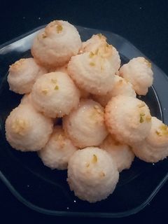 عکسی از دستور شیرینی نارگیلی