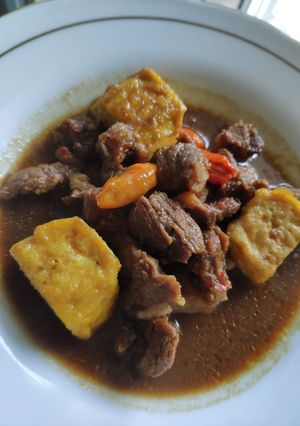 Foto resep Oseng daging tahu (pedes manis)😍