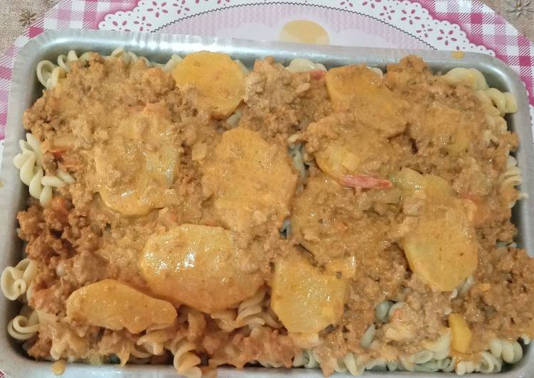 * Macarronada com batata - Gozhowgos