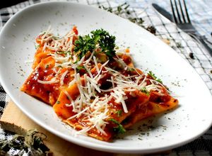 Foto resep Ravioli isi keju dengan saus tomat