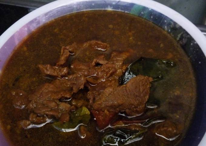 Semur daging sapi sederhana