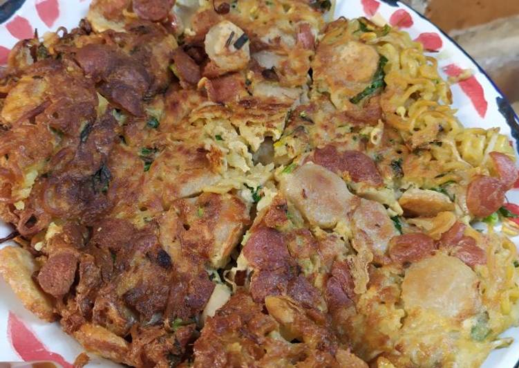 Resep Omelet Pizza Indomie Sosis yang Enak