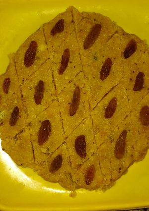 A picture of Barfi (coconut flavor).