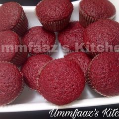 A picture of Red velvet cupcakes.