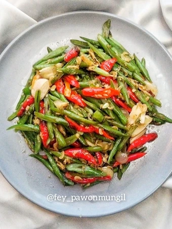 Cara Mudah Menyiapkan Resep Tumis buncis Udang Rebon yang Uenak Anti Ribet, Lezat