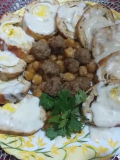 صورة لوصفة رولي دجاج مع صلصة بيضاء