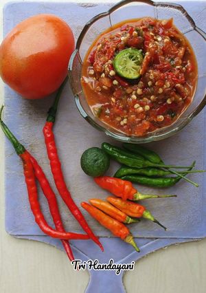 Foto resep Sambel Mentah Limo