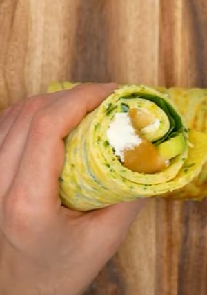 Una foto de Rollitos de calabacín con salmón