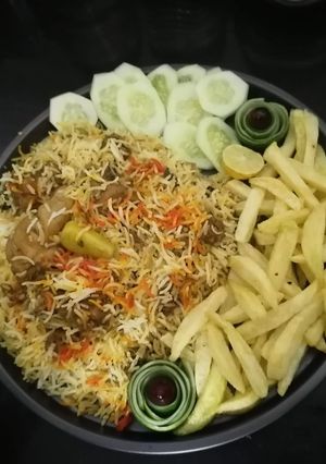 A picture of Smoked Biryani 😋🐓🍚.