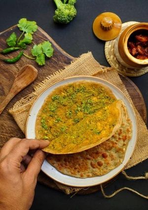 ब्रोकोली परांठा रेसिपी मुख्य फोटो