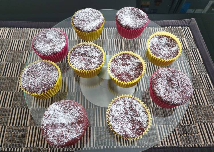 Recipe of Favorite Red velvet cup cakes#weeklyjikonichallenge