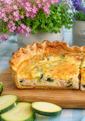 Una foto de Quiche Lorraine de calabacín: Una deliciosa versión de un gran clásico francés