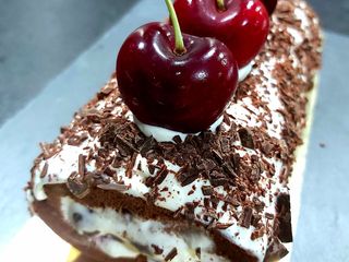 🎄Bûche forêt noire🎄