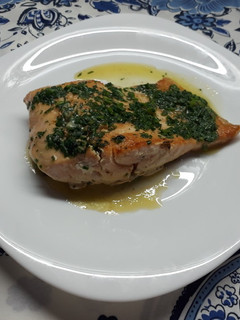 Una foto de Salmón a la provenzal