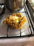 Guiso de arroz con pollo a caballo