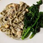 Seafood fettucinis in white sauce