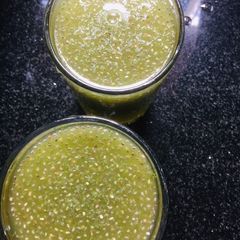 A picture of Ginger mint sharbat.