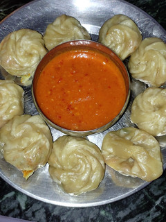 वेज मोमोस (veg momos recipe in Hindi) रेसिपी मुख्य फोटो
