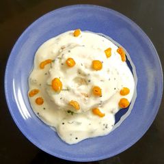 A picture of Dahi vada.