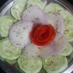 A picture of Green Salad.