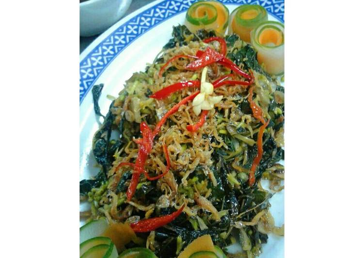 Resep Oseng  Daun bunga  pepaya  with jengki oleh amykhafifah 