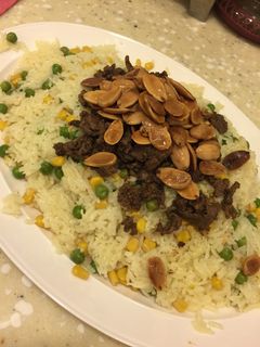 صورة لوصفة رز بالبازيلاء والذرة
