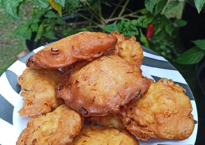 Ternyata ini lho! Bagaimana cara bikin Bakwan perkedel jagung crispy mudah enak dijamin sesuai selera