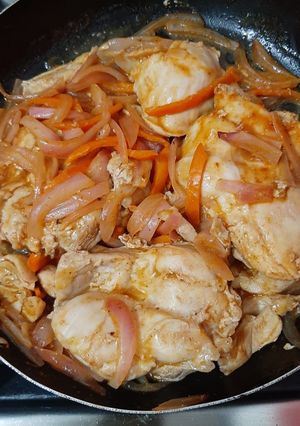 Una foto de Escabeche de pollo