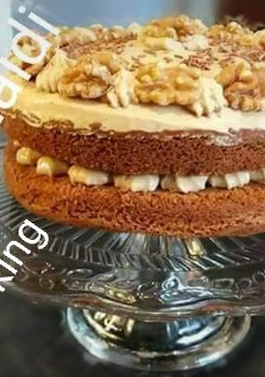 A picture of 🎂☕️🌰Coffee and Walnut Cake🌰☕️🎂.