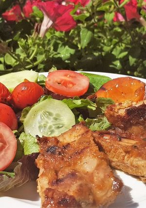 Une photo de Ribs (côtes levées) grillées aux abricots