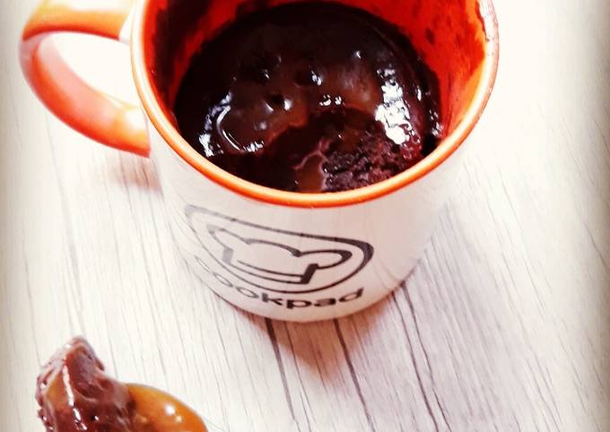 ☆Mug Cake au Chocolat et Caramel au Beurre Salé☆