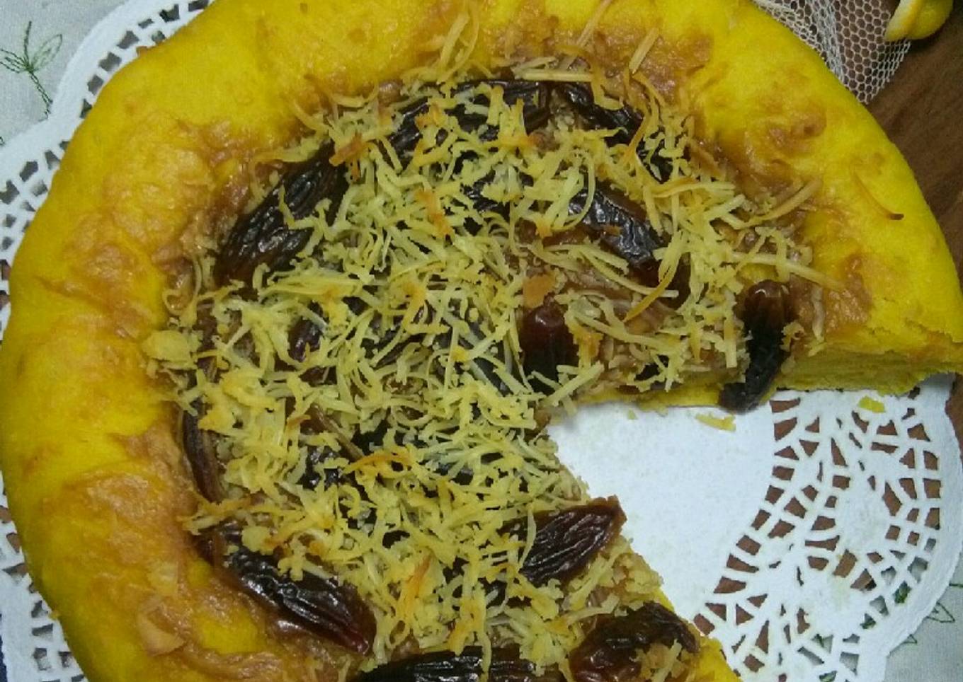 Pizza Labu Kuning Kurma