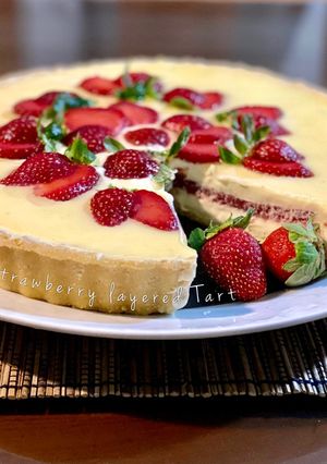 Foto resep Strawberry Layered Tart (no-baked)