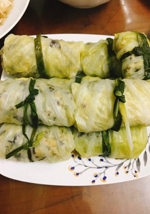 Hình của món Bắp cải cuộn thịt.
