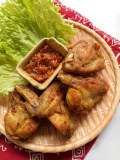 Foto resep Ayam Goreng Bumbu Kuning