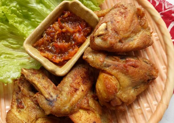 Resep Ayam Goreng Bumbu Kuning oleh Endahomemade Cookpad