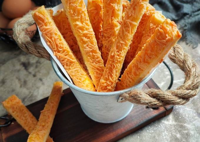 Cara Gampang Menyiapkan Kaasstengel Cheese Stick Anti Gagal