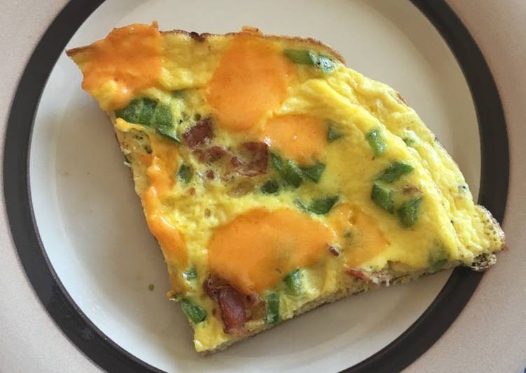 Kids deluxe pizza omelette