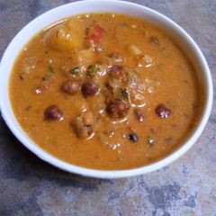 A picture of Potato Black Gram Milk Curry.